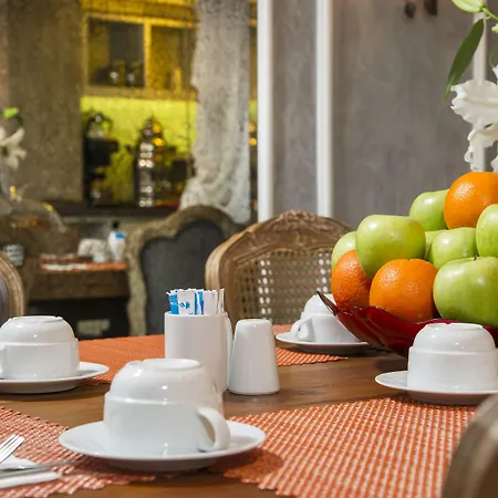 Amofta Taksim 5*