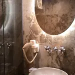 Amofta Taksim 5*