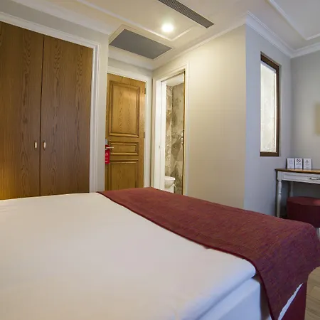 Amofta Taksim 5*
