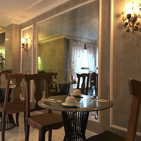 Amofta Taksim Hotel 5*