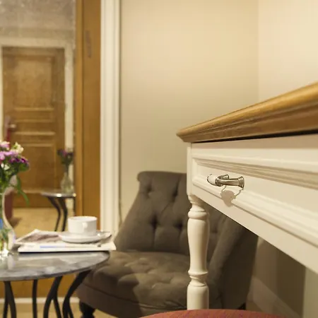 Amofta Taksim Hotel 5*