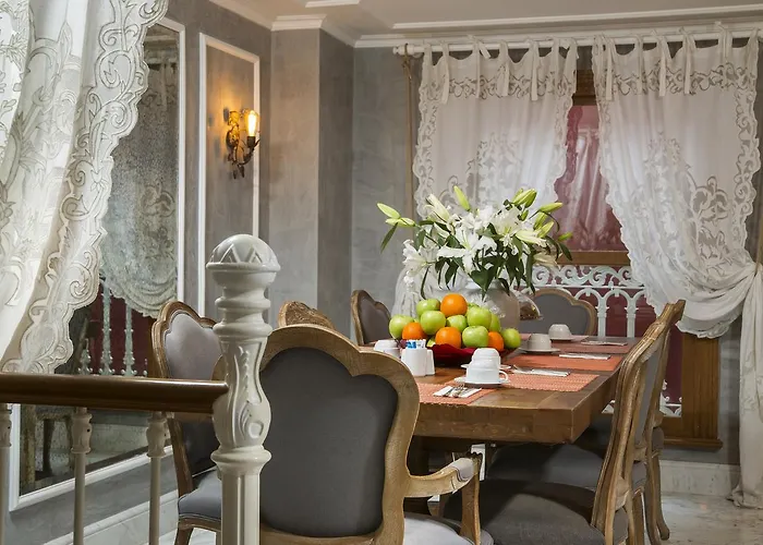 Hotel Amofta Taksim 5*