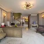 Amofta Taksim Szálloda 5*