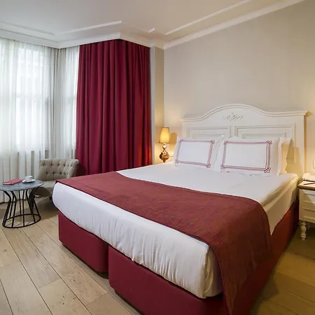 Amofta Taksim Hotel 5*