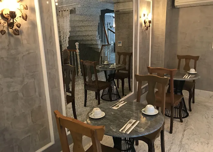 Отель Amofta Taksim